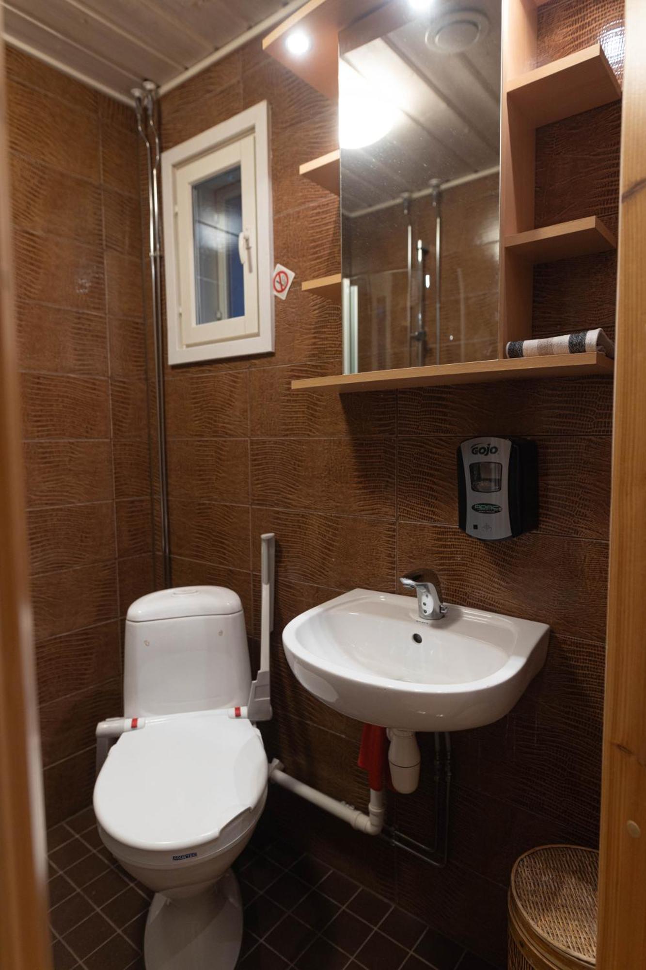 Aaria Bed And Breakfast Rovaniemi Ngoại thất bức ảnh